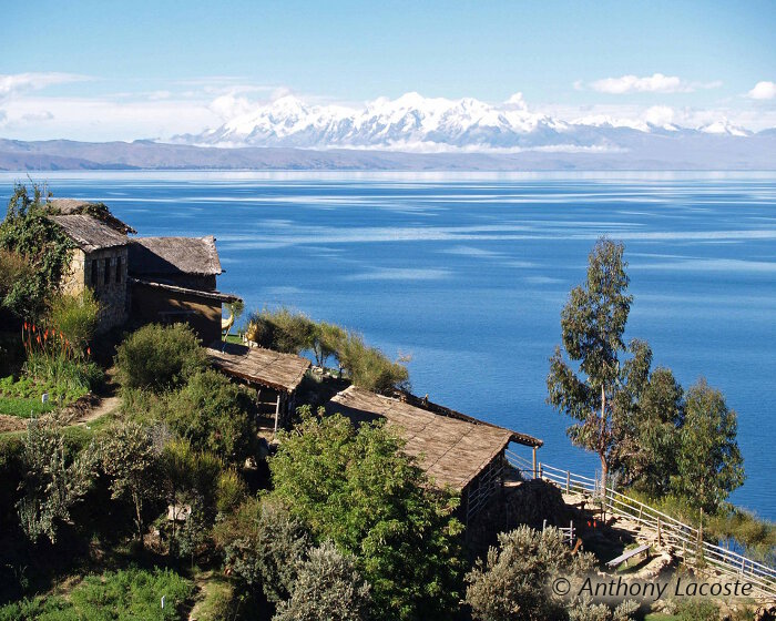 Un exemple de coopération dans la gestion des ressources en eau du lac Titicaca à la frontière de la Bolivie et du Pérou