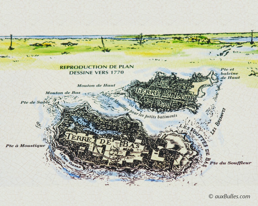La reproduction d'une ancienne carte de 1770 de l'île de Petite Terre avec Terre-de-Bas et Terre-de-Haut