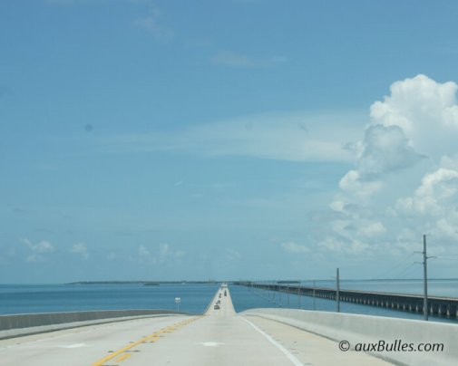 L'Overseas Highway 1 vous transporte d'une île des Keys à l'autre par un jeu de saute-mouton !