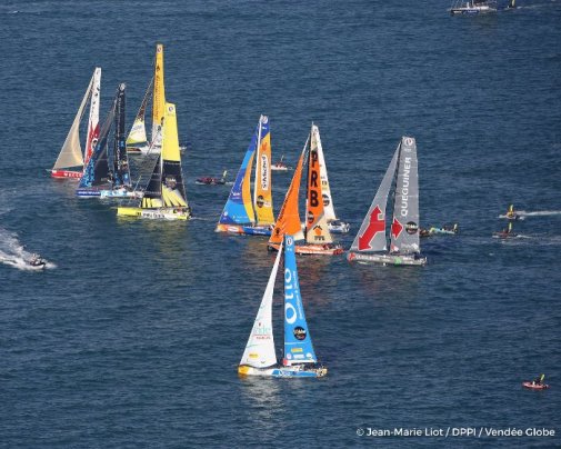 Tous les bateaux sont au départ de la 8ème édition du Vendée Globe aux Sables d'Olonne