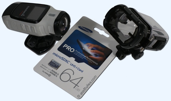 La caméra vidéo HD VIRB Elite de la marque Garmin avec son caisson étanche et une carte micro SD de 64 Go de la marque Samsung