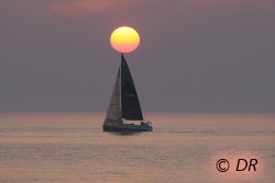Soleil couchant sur la flotte de la Transat AG2R LA MONDIALE