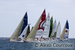 Ambiance sur l'eau lors du prologue de la Transat AG2R LA MONDIALE Concarneau-Saint Barthélemy en 2010