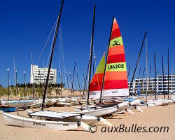 Le catamaran, une sensation de vitesse sur l'eau