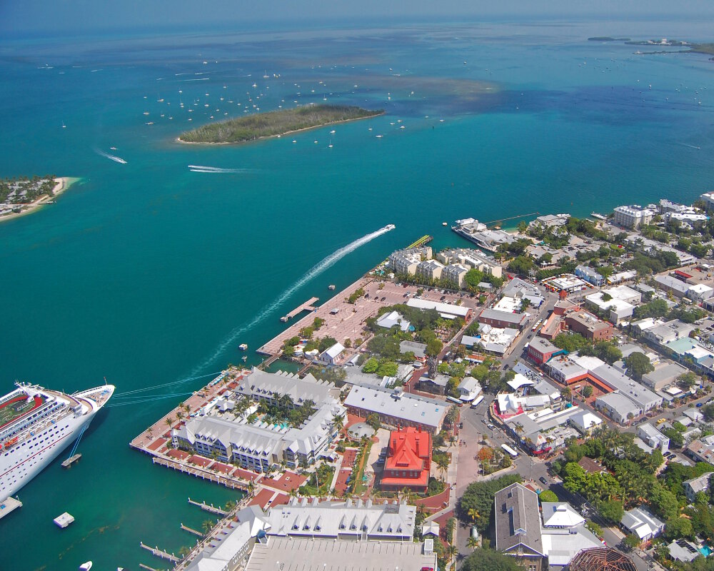 Vue aérienne de la ville de Key West à l'extême sud des Keys en Floride