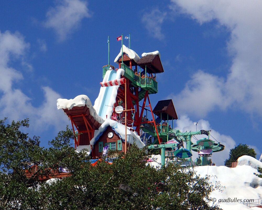 Le toboggan phare de Blizzard Beach, le tremplin de ski !