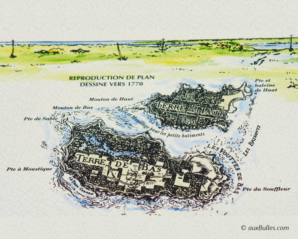 La reproduction d'une ancienne carte de 1770 de l'île de Petite Terre avec Terre-de-Bas et Terre-de-Haut La reproduction d'une ancienne carte de 1770 de l'île de Petite Terre avec Terre-de-Bas et Terre-de-Haut
