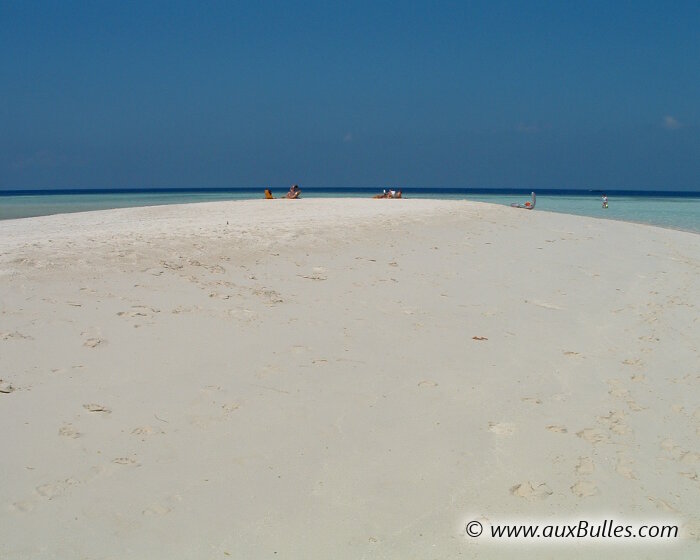 Les Maldives avec ses plages de sable blanc