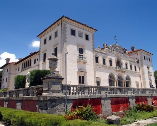 Le Vizcaya Museum and Gardens, une somptueuse villa inspirée de la Renaissance italienne, offre un voyage hors du temps