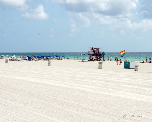 South Beach au sud est la plage la plus branchée de Miami Beach !
