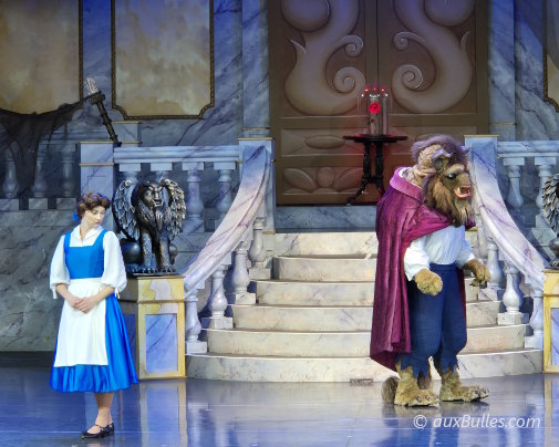 Revivez l'histoire de la Belle et la Bête, l'un des contes de fées les plus populaires aujourd'hui