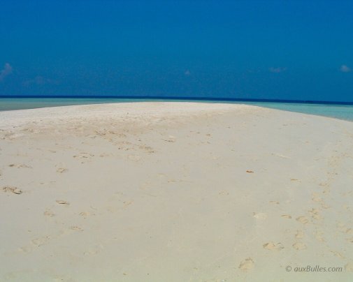 Les Maldives avec ses plages de sable blanc