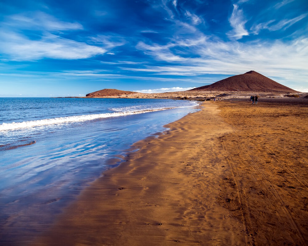 La plage d'El Médano au sud de l'île de Tenerife La plage d'El Médano au sud de l'île de Tenerife