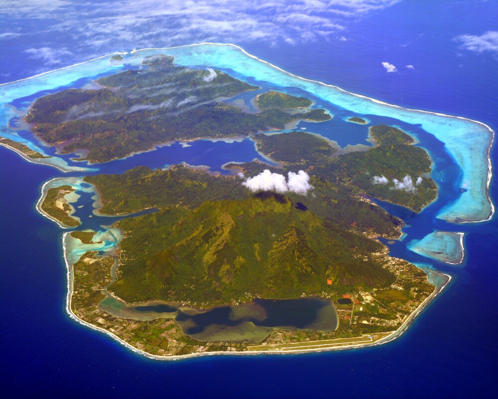 L'île de Huahine (Océan Pacifique) L'île de Huahine (Océan Pacifique)