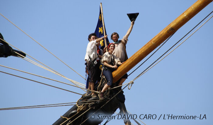 Des moments forts en émotion et de belles rencontres pour l'équipage de l’Hermione à chaque escale !