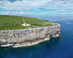 L'île de Cayman Brac L'île de Cayman Brac